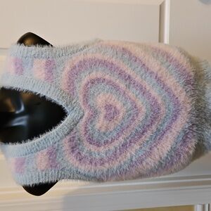 SWEET SOCIETY Pastel Hearts Fuzzy V-neck Sweater Vest - M
